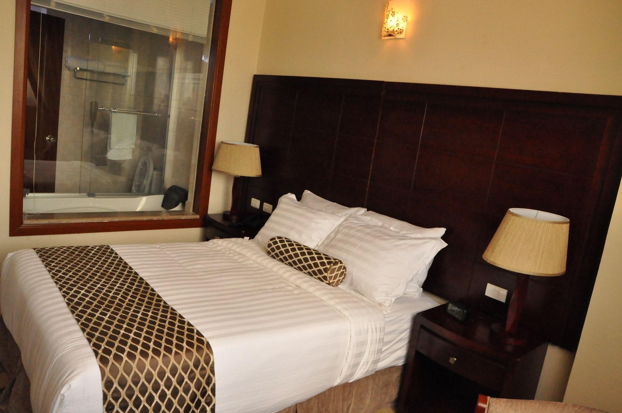 Addissinia Hotel Addis Ababa Exterior foto