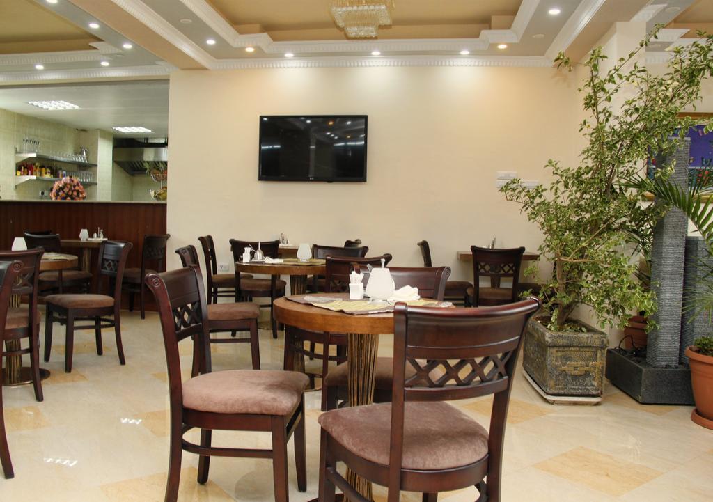 Addissinia Hotel Addis Ababa Exterior foto
