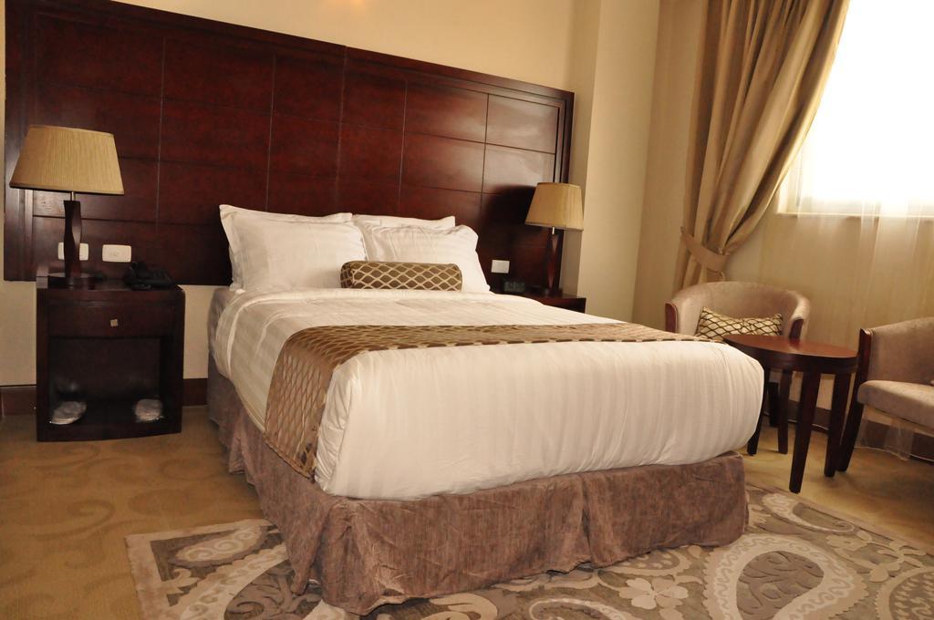 Addissinia Hotel Addis Ababa Quarto foto