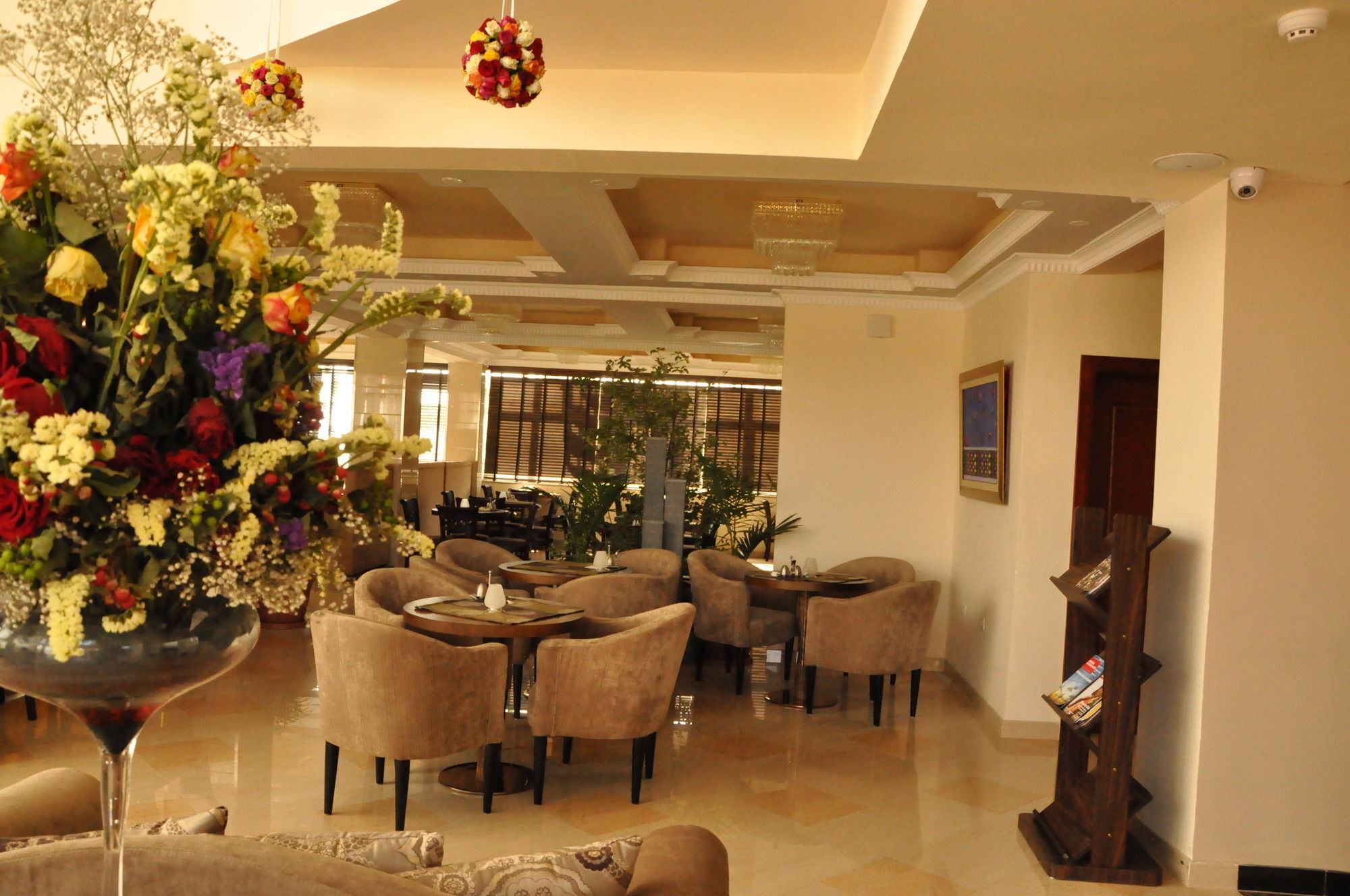 Addissinia Hotel Addis Ababa Exterior foto