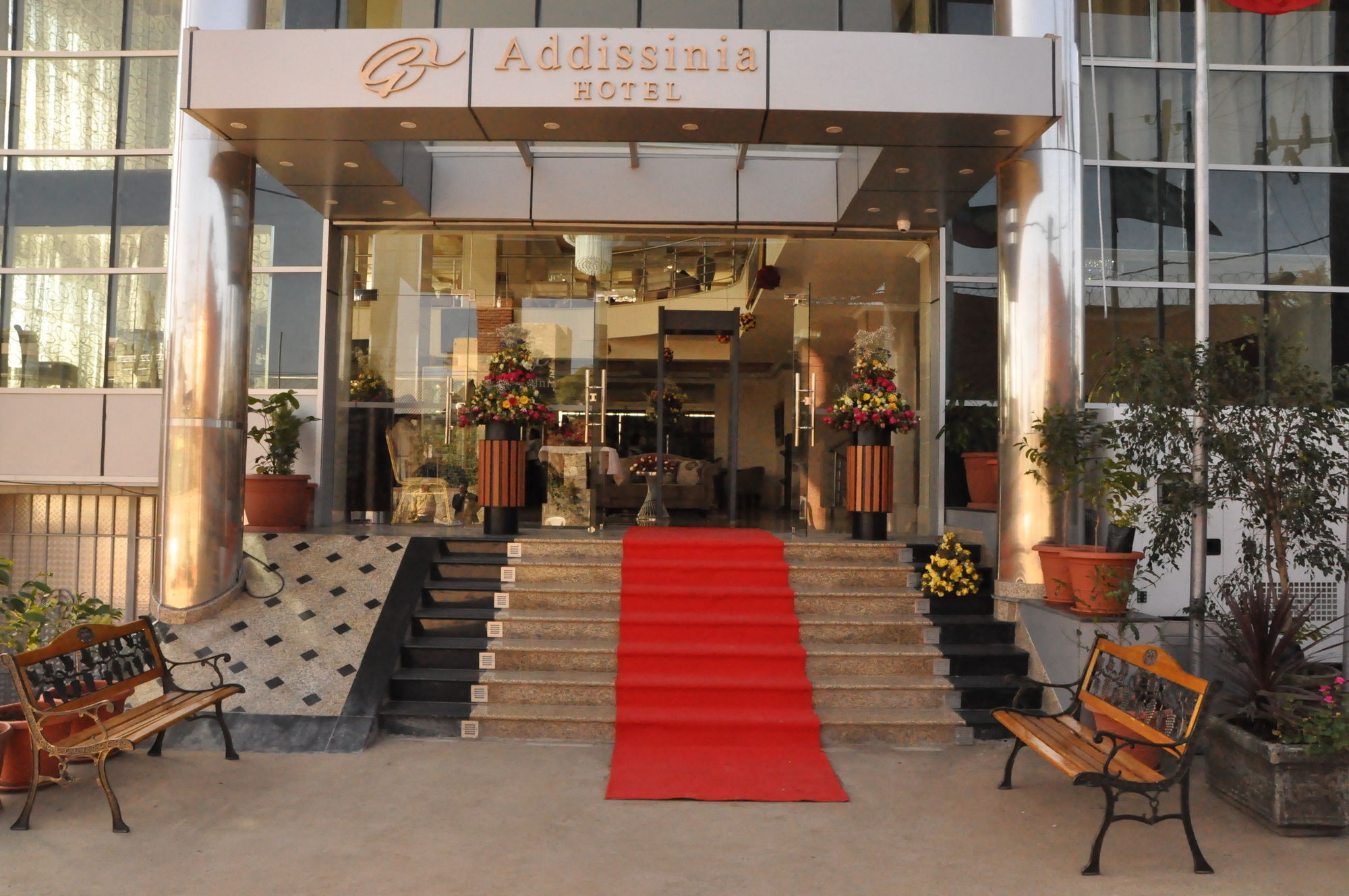 Addissinia Hotel Addis Ababa Exterior foto